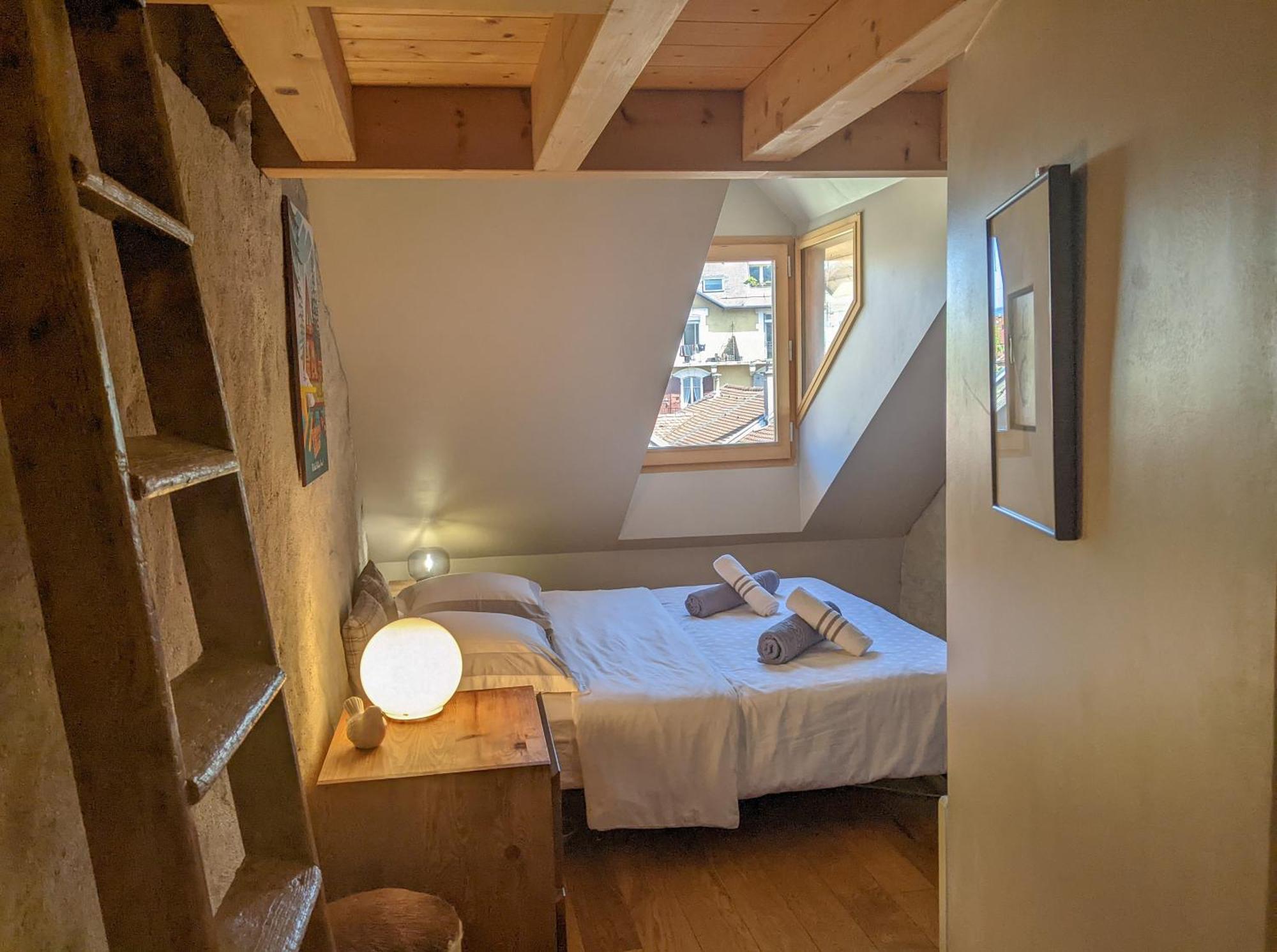 Nid Douillet Bed & Breakfast Annecy Exterior photo