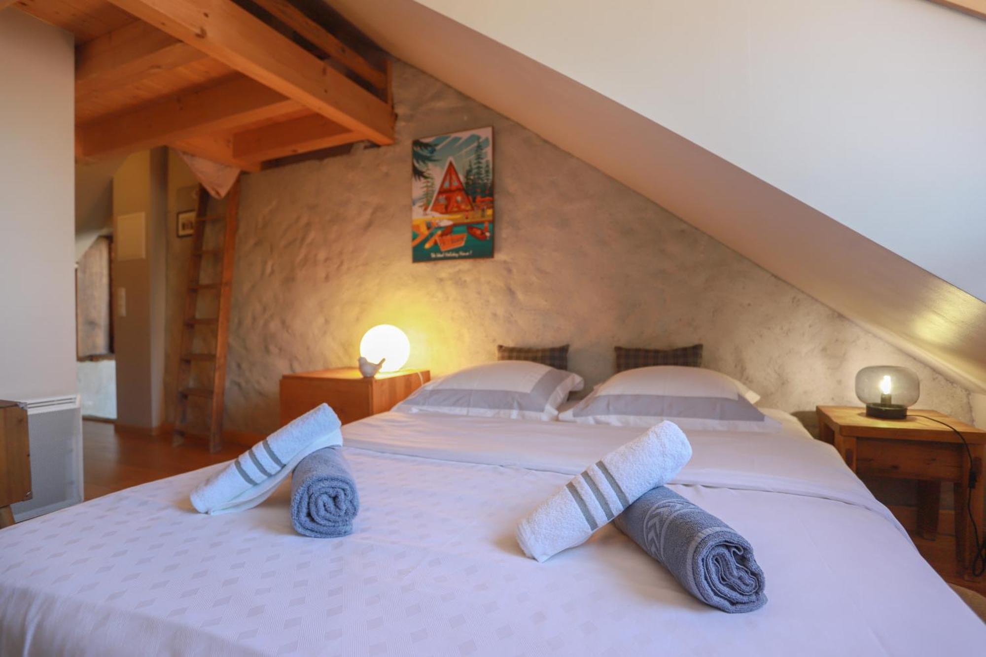 Nid Douillet Bed & Breakfast Annecy Exterior photo